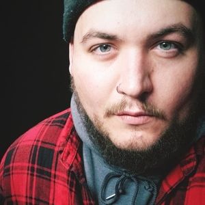 Meet your Posher, Nicholas